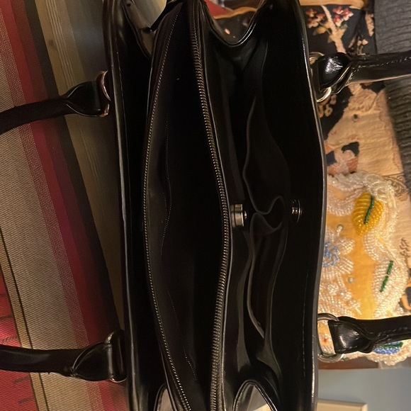 Marlo black leather tooled purse. - Picture 5 of 6